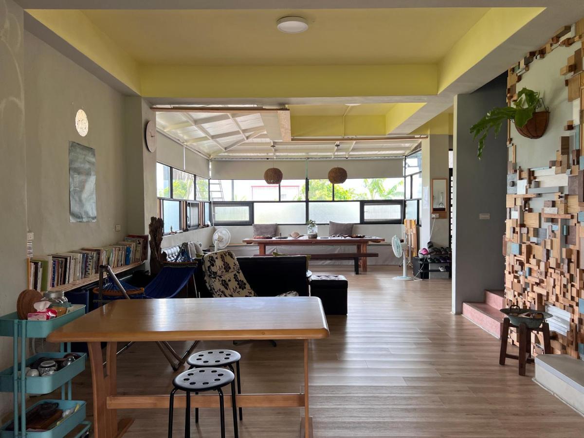 Back To Real Hostel T'ai-tung エクステリア 写真